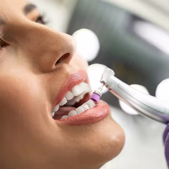 696858cf10a54451d9699183_service-thumbnail-cleaning-hygiene (2)
